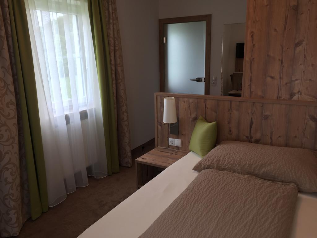 Pension David Puch bei Hallein Exterior photo